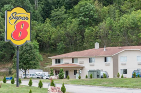 Super 8 by Wyndham Pittsburgh/Monroeville